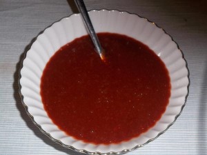 Σούπα  Φράουλα με Ρακί και Πετιμέζι